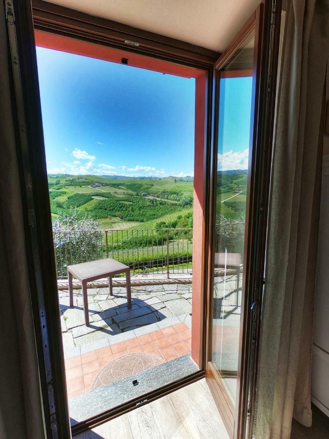 Bed and Breakfast Poggio dei Farinetti Diano dʼAlba Esterno foto